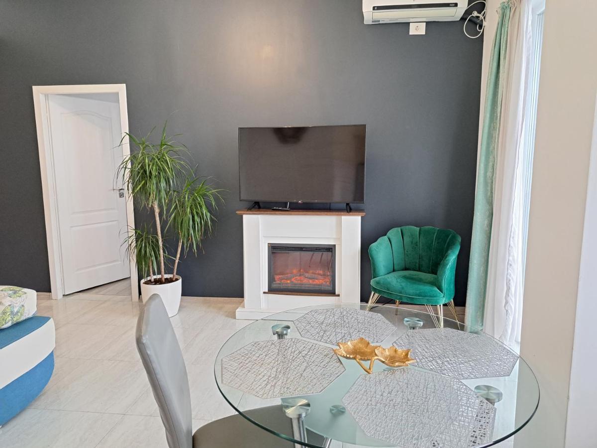 Highsky Oradea Apartments Zewnętrze zdjęcie